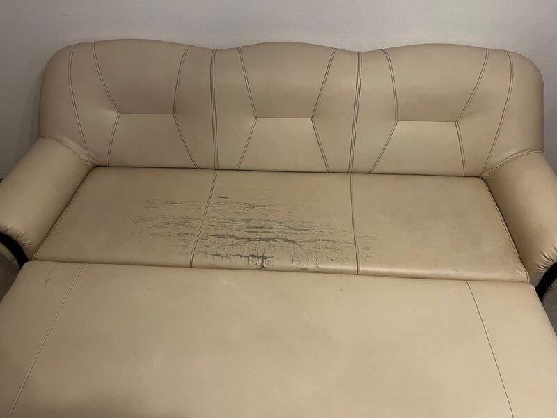 Canapea extensibila gratuita – necesita retapitare